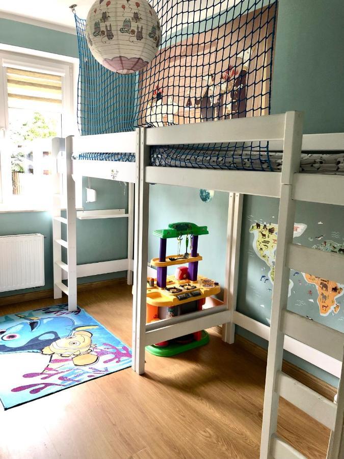 Mieszkanie Z Ogrodkiem Wrocław Kültér fotó
